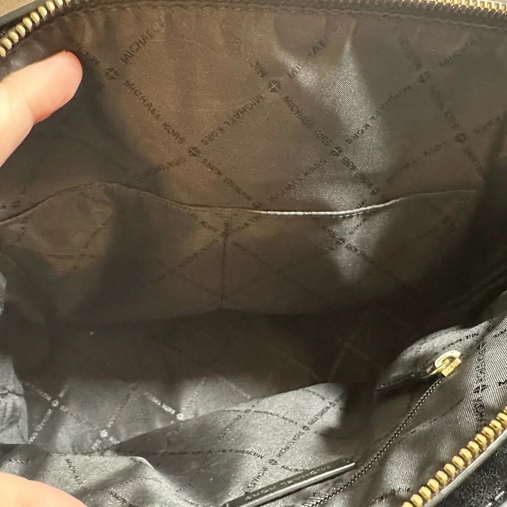 Michael Kors Black Purse - Picture 6 of 7
